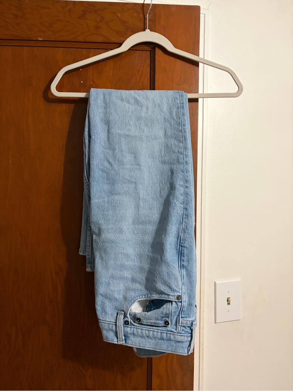 Abercrombie & Fitch Light Blue Relaxed Women’s Jeans